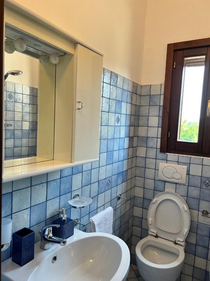 Country House Western Club Sant'Omero エクステリア 写真