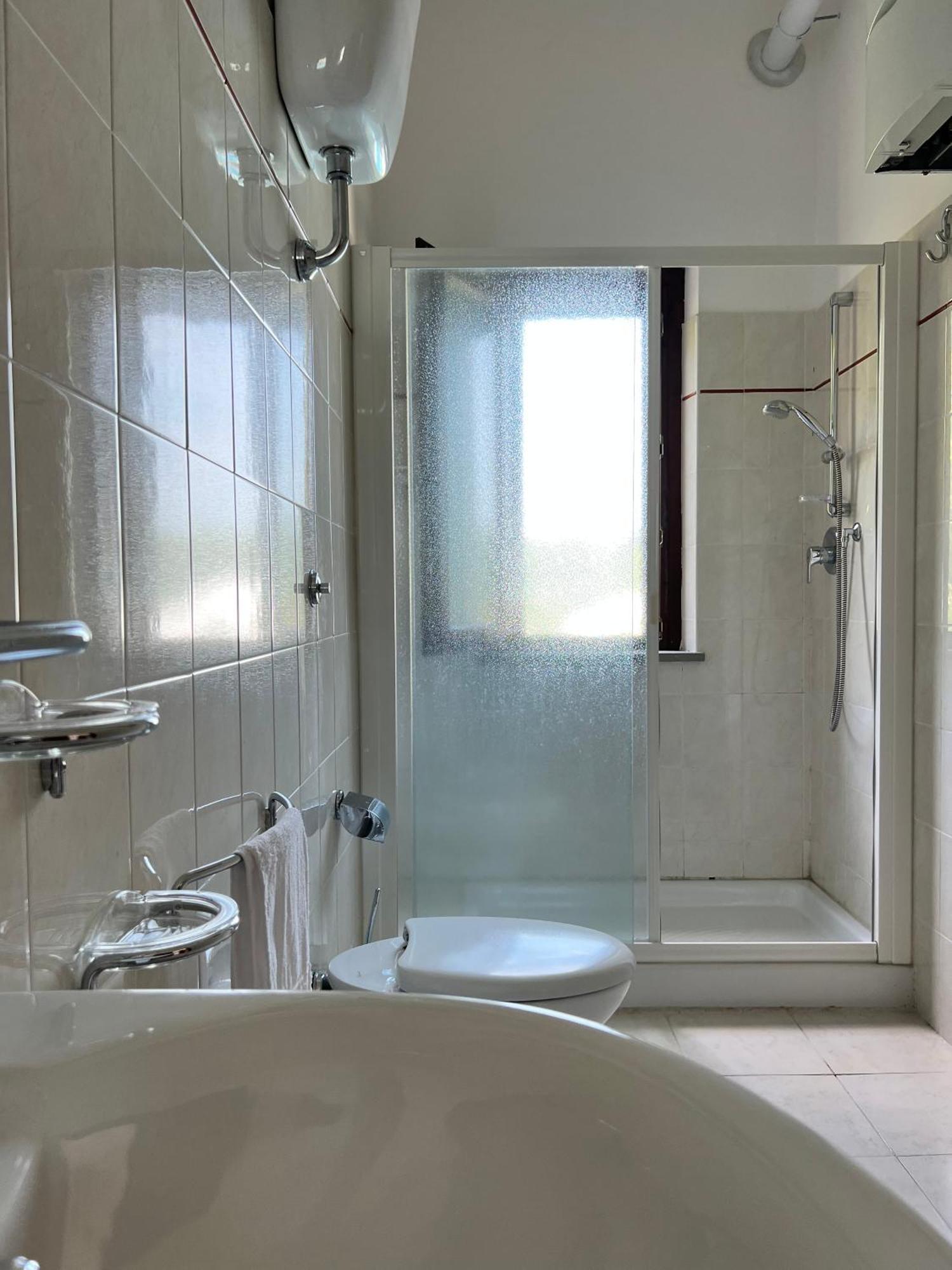 Country House Western Club Sant'Omero エクステリア 写真