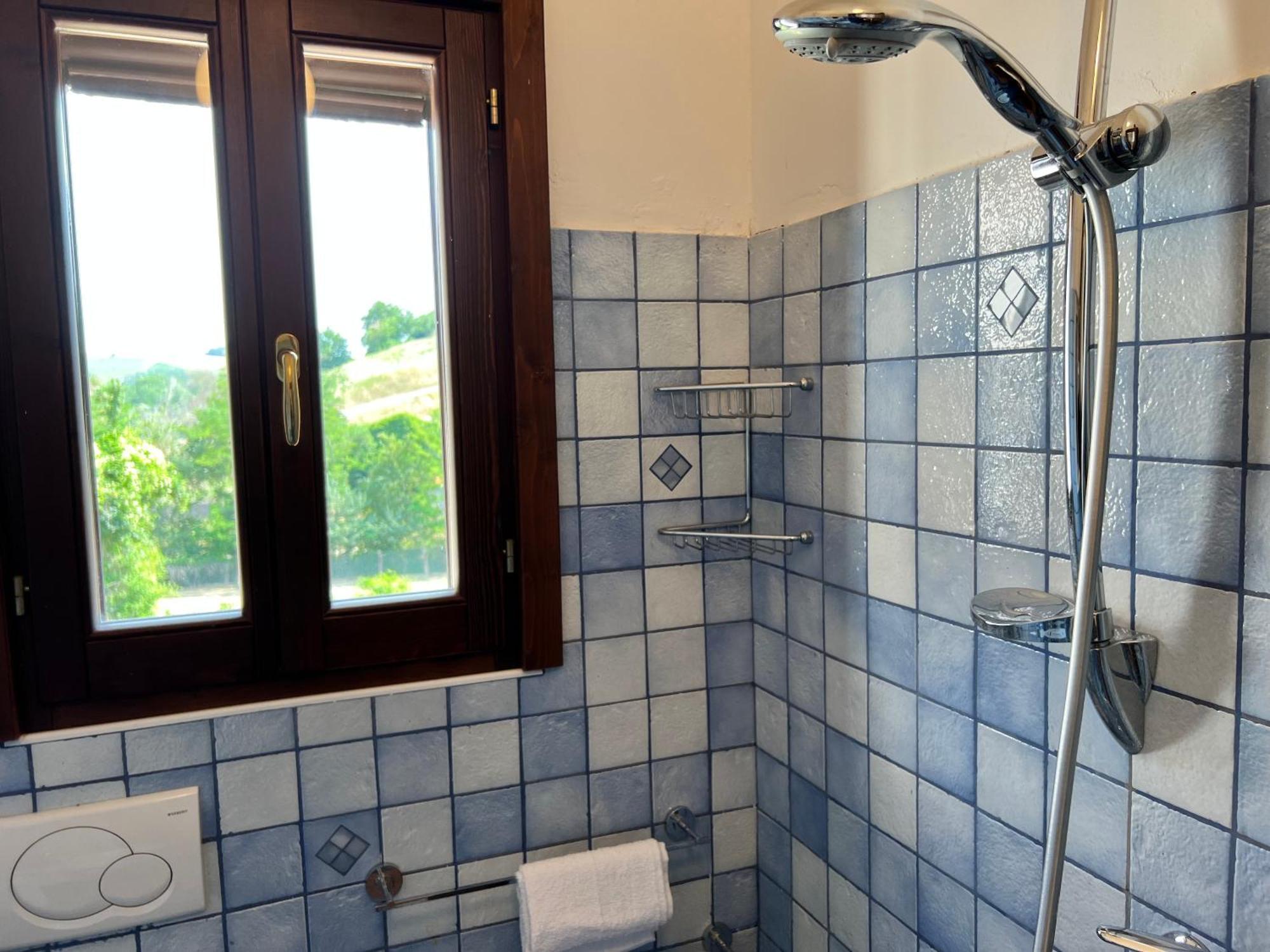 Country House Western Club Sant'Omero エクステリア 写真